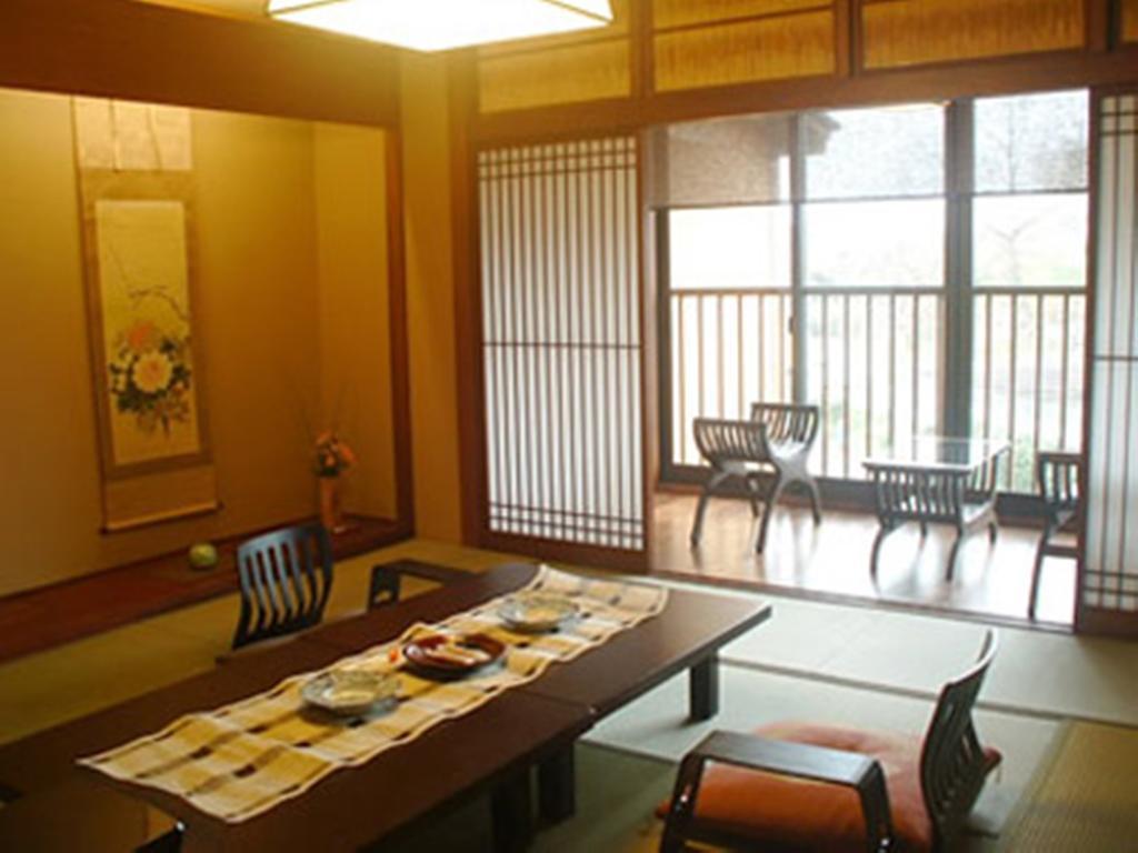 אוטסו Dantokan Kikunoya חדר תמונה